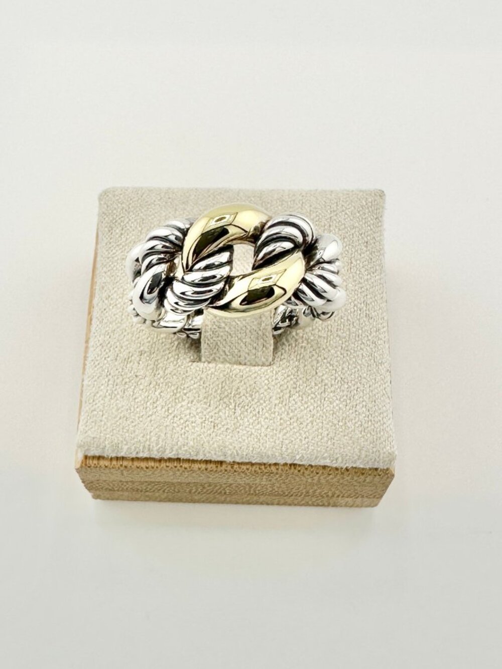 David Yurman Belmont Curb Ring w/ 18K Yellow Gold - 12mm - Size 6 - RARE